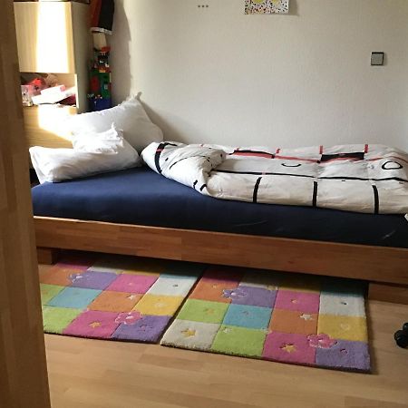Doppelzimmer Mit Terrasse Zum Garten, Ruhig, Weinbergsblick, Zusaetzliches Kinderzimmer Anbei Moeglich Winningen Exterior foto
